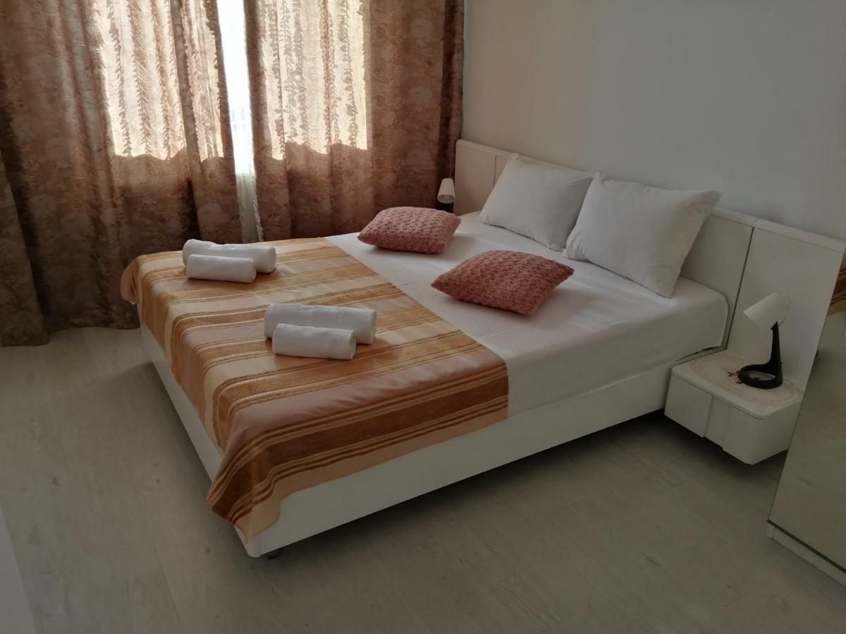 Apartament Negru Voda Piteşti Eksteriør bilde